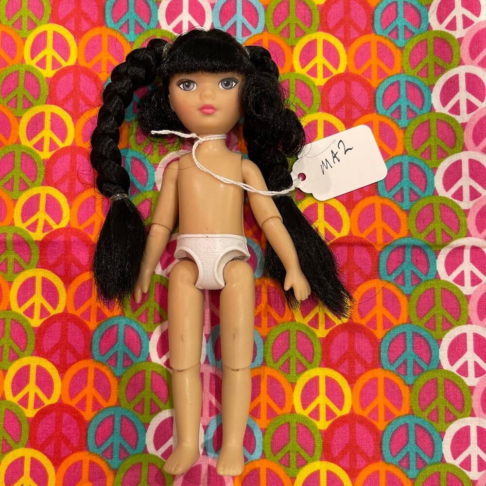 Madame alexander 7 inch travel friends Black Ponytails MA2